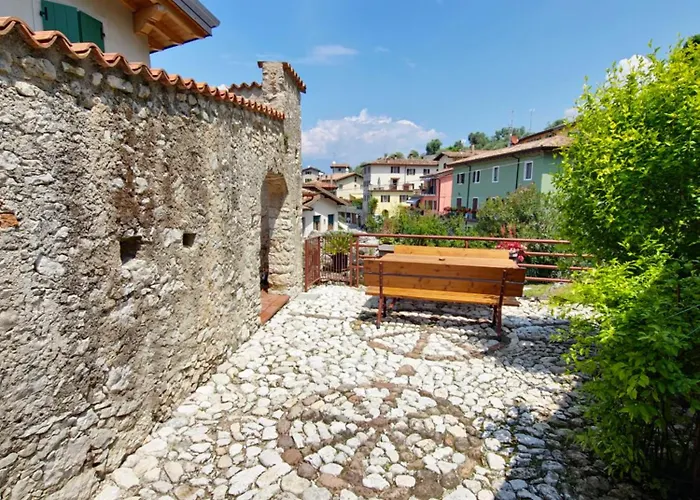 Daire Casa Antico Borgo - 2 Brenzone sul Garda